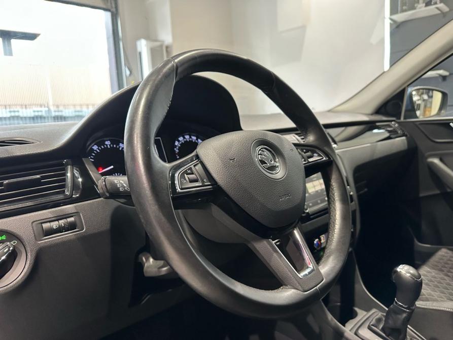 Skoda Rapid I Москва  - изображение 12