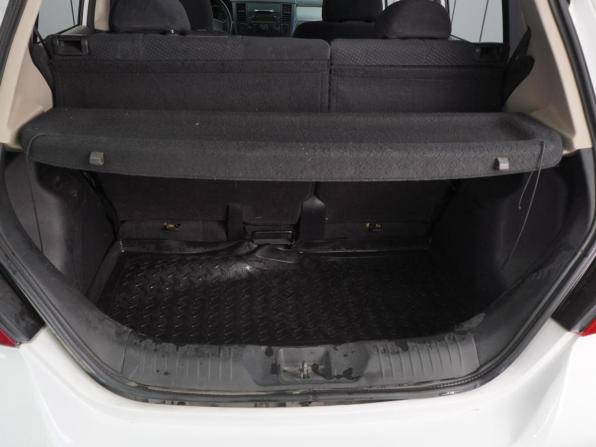 Nissan Tiida I Рестайлинг с пробегом 2011 года, цена 574 000 рублей, 246321 км, хэтчбек, Автокод Объявления
