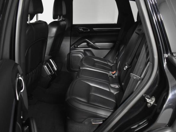 Porsche Cayenne II Рестайлинг (958) с пробегом 2015 года, цена 3 240 000 рублей, 211785 км, внедорожник, Автокод Объявления
