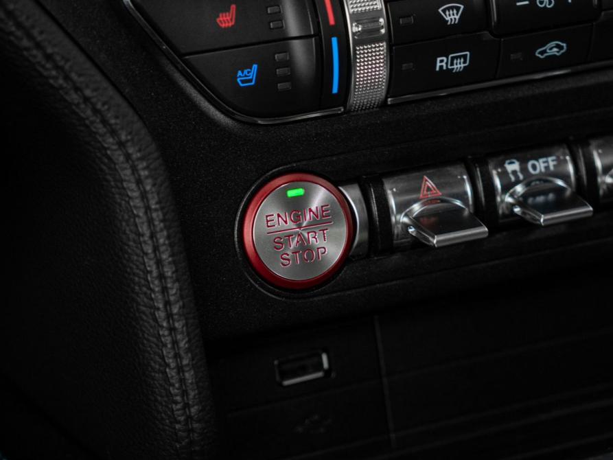 Ford Mustang VI Рестайлинг Москва  - изображение 29