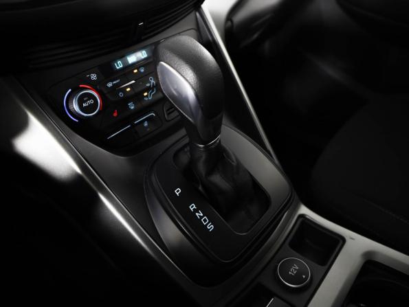 Ford Kuga II Рестайлинг с пробегом 2017 года, цена 1 249 000 рублей, 259268 км, внедорожник, Автокод Объявления