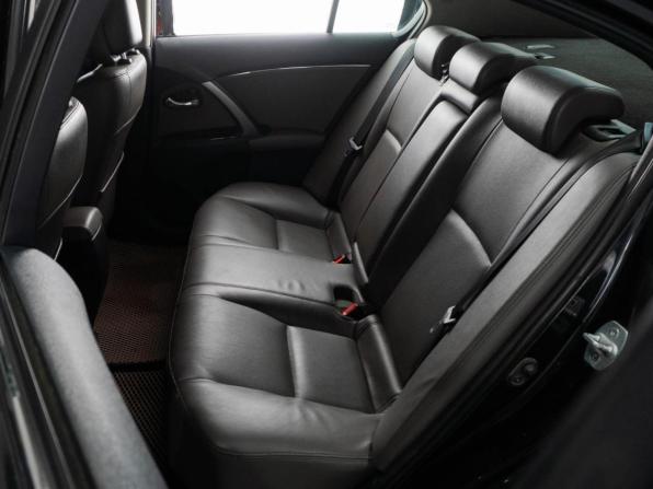Toyota Avensis III Рестайлинг с пробегом 2011 года, цена 1 284 667 рублей, 185549 км, седан, Автокод Объявления