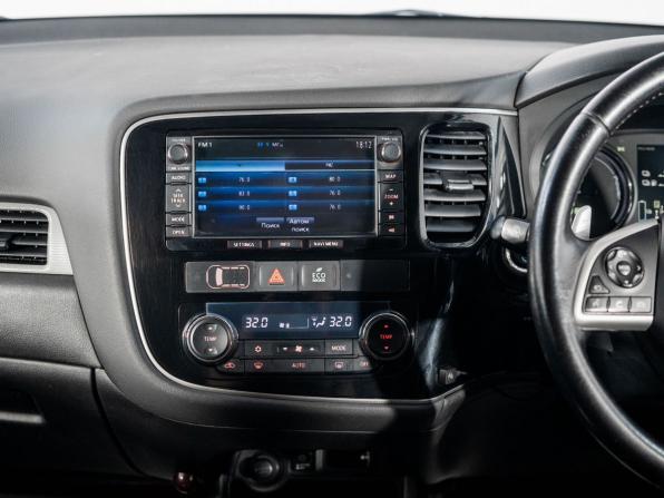 Mitsubishi Outlander III Рестайлинг с пробегом 2015 года, цена 1 849 500 рублей, 190736 км, внедорожник, Автокод Объявления