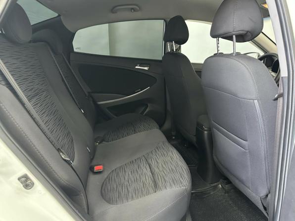 Hyundai Solaris I Рестайлинг с пробегом 2015 года, цена 945 000 рублей, 134158 км, седан, Автокод Объявления