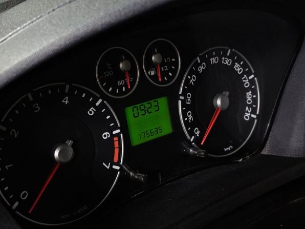 Ford Fiesta Mk5 с пробегом 2007 года, цена 319 000 рублей, 175633 км, хэтчбек, Автокод Объявления
