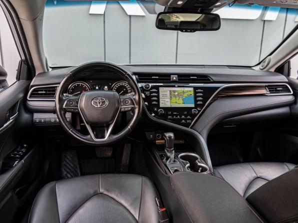 Toyota Camry VIII (XV70) с пробегом 2019 года, цена 3 040 000 рублей, 88355 км, седан, Автокод Объявления