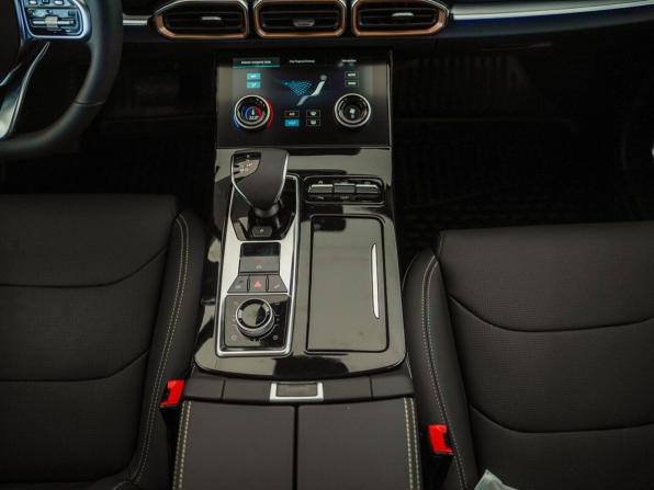 JETOUR X70+ I Рестайлинг с пробегом 2026 года, цена 3 099 000 рублей, 10 км, внедорожник, Автокод Объявления