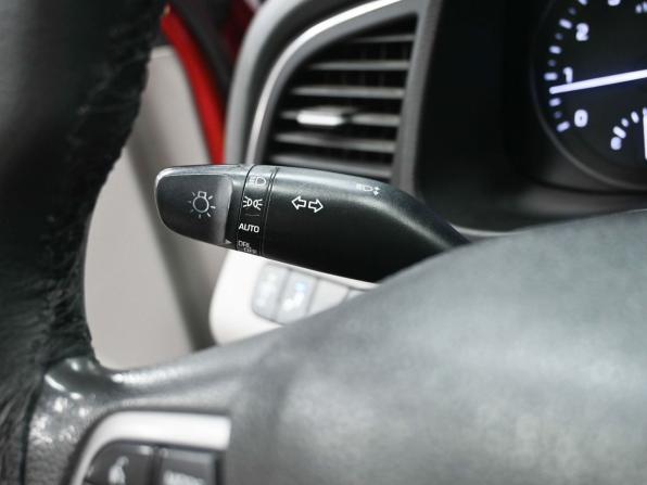 Hyundai Elantra VI (AD) с пробегом 2017 года, цена 1 269 900 рублей, 94157 км, седан, Автокод Объявления