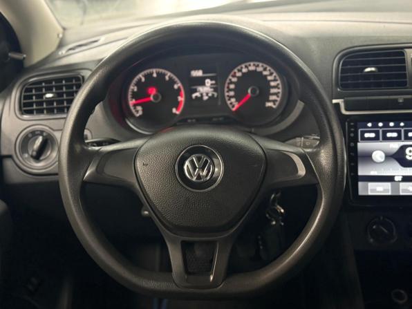 Volkswagen Polo V Рестайлинг с пробегом 2016 года, цена 699 000 рублей, 176000 км, седан, Автокод Объявления