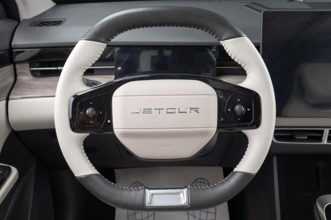 JETOUR DASHING I с пробегом 2024 года, цена 2 119 000 рублей, 45600 км, внедорожник, Автокод Объявления