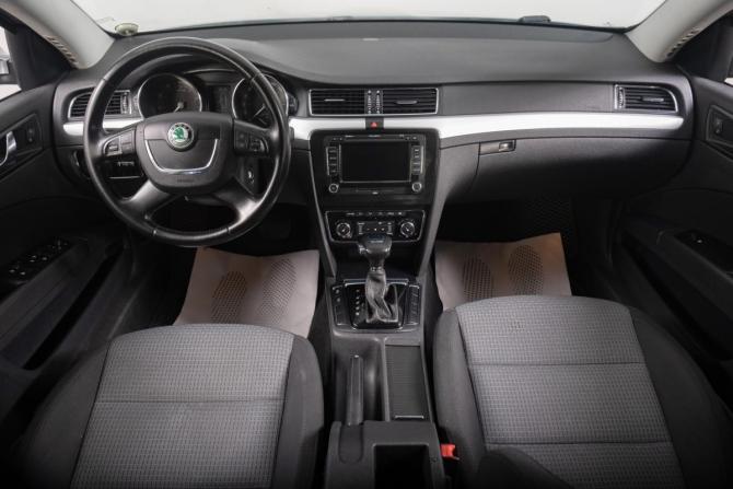 Skoda Superb II с пробегом 2012 года, цена 1 079 000 рублей, 202500 км, лифтбек, Автокод Объявления