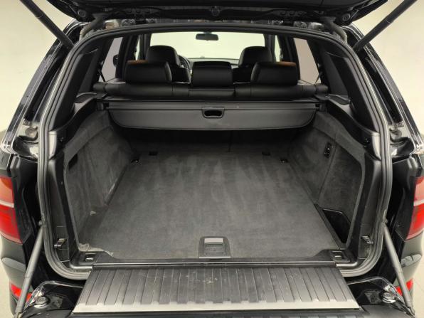 BMW X5 II (E70) Рестайлинг с пробегом 2011 года, цена 1 698 000 рублей, 330260 км, внедорожник, Автокод Объявления