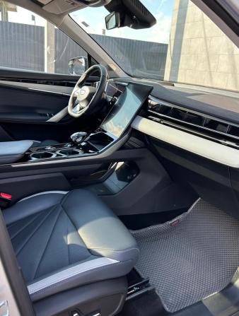 Geely Atlas II с пробегом 2023 года, цена 2 690 000 рублей, 43786 км, внедорожник, Автокод Объявления