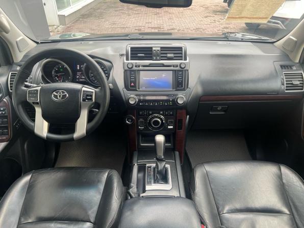 Toyota Land Cruiser Prado 150 Series Рестайлинг 1 с пробегом 2014 года, цена 3 149 000 рублей, 296000 км, внедорожник, Автокод Объявления