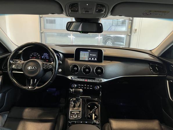 Kia Stinger I с пробегом 2019 года, цена 2 300 000 рублей, 159667 км, лифтбек, Автокод Объявления