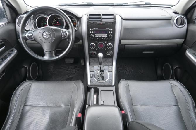 Suzuki Grand Vitara II Рестайлинг с пробегом 2010 года, цена 917 000 рублей, 224000 км, внедорожник, Автокод Объявления