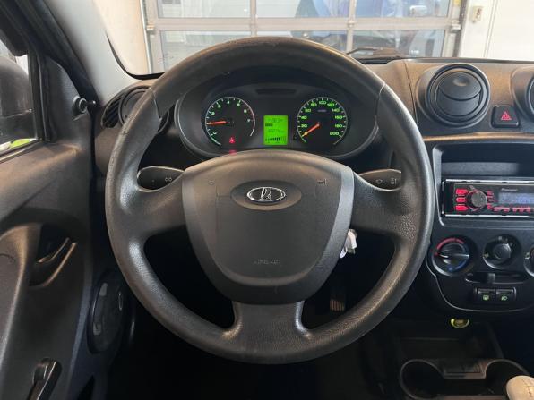 Lada (ВАЗ) Granta I с пробегом 2015 года, цена 385 000 рублей, 165073 км, лифтбек, Автокод Объявления