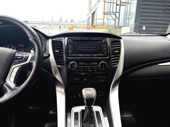 Mitsubishi Pajero Sport III с пробегом 2016 года, цена 2 850 000 рублей, 166128 км, внедорожник, Автокод Объявления