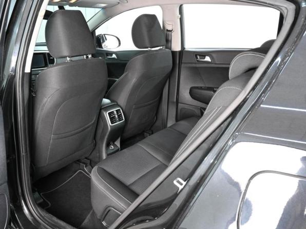 Kia Sportage IV Рестайлинг с пробегом 2020 года, цена 2 625 000 рублей, 83101 км, внедорожник, Автокод Объявления