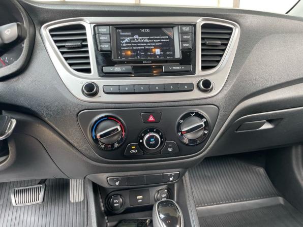 Hyundai Solaris II Рестайлинг с пробегом 2021 года, цена 1 393 000 рублей, 144146 км, седан, Автокод Объявления