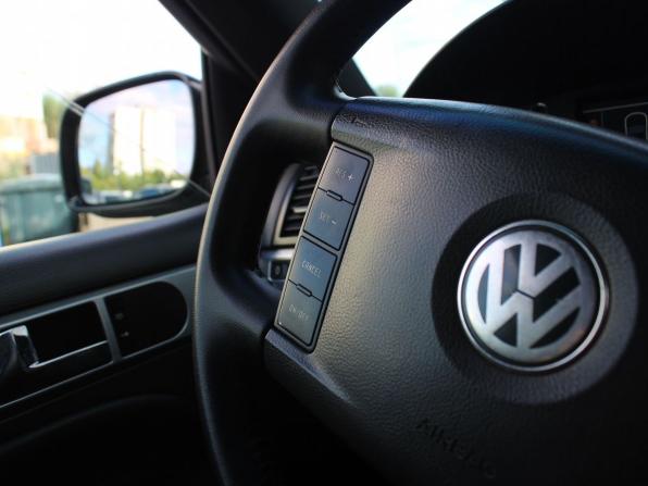 Volkswagen Touareg I с пробегом 2004 года, цена 779 000 рублей, 351091 км, внедорожник, Автокод Объявления