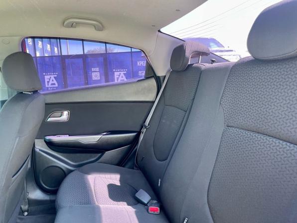 Kia Rio III с пробегом 2013 года, цена 795 000 рублей, 184000 км, седан, Автокод Объявления