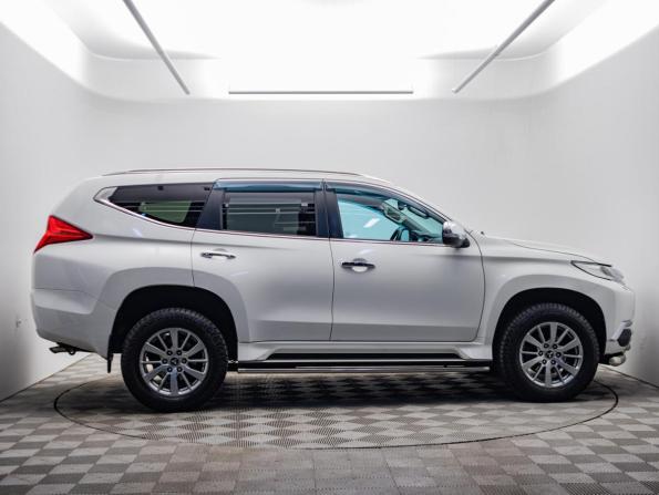 Mitsubishi Pajero Sport III с пробегом 2016 года, цена 3 045 000 рублей, 109950 км, внедорожник, Автокод Объявления