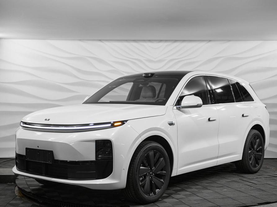 Li Auto (Lixiang) L6 Москва  - изображение 1