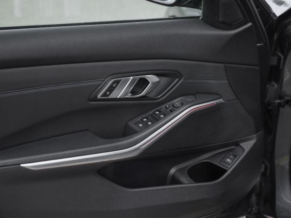 BMW 3 серии VII (G2x) с пробегом 2021 года, цена 3 586 000 рублей, 109725 км, седан, Автокод Объявления