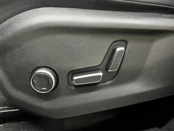 Geely Monjaro I с пробегом 2023 года, цена 3 149 000 рублей, 64661 км, внедорожник, Автокод Объявления