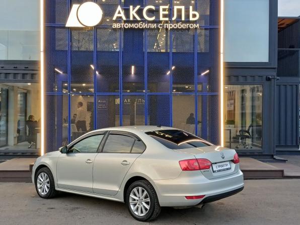 Volkswagen Jetta VI с пробегом 2014 года, цена 889 000 рублей, 170000 км, седан, Автокод Объявления