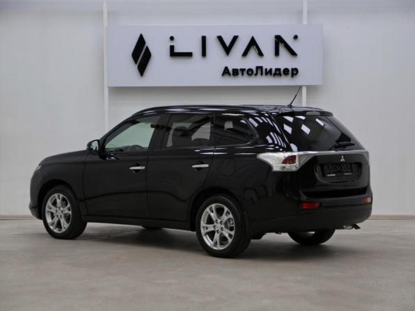 Mitsubishi Outlander III с пробегом 2013 года, цена 899 000 рублей, 137450 км, внедорожник, Автокод Объявления