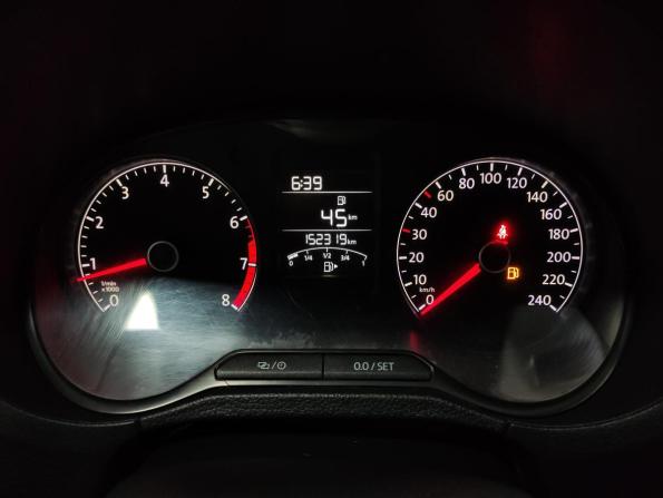 Volkswagen Polo V Рестайлинг с пробегом 2018 года, цена 999 000 рублей, 152318 км, седан, Автокод Объявления
