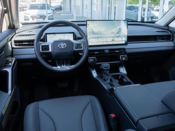 Toyota RAV4 VI (XA60) с пробегом 2026 года, цена 4 260 000 рублей, 88 км, внедорожник, Автокод Объявления
