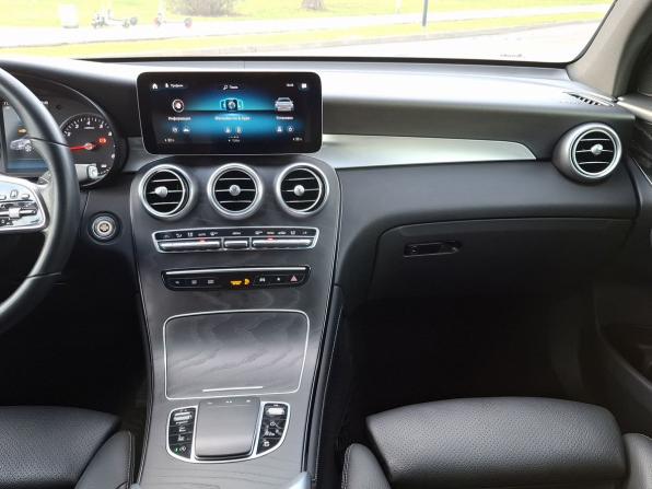Mercedes-Benz GLC I (X253) Рестайлинг с пробегом 2019 года, цена 3 990 000 рублей, 75862 км, внедорожник, Автокод Объявления