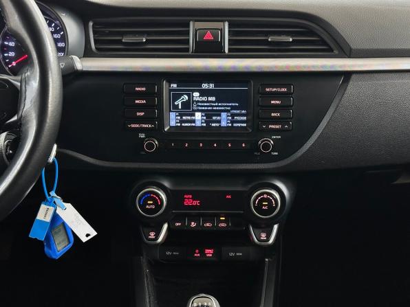 Kia Rio IV с пробегом 2017 года, цена 1 040 000 рублей, 143012 км, седан, Автокод Объявления