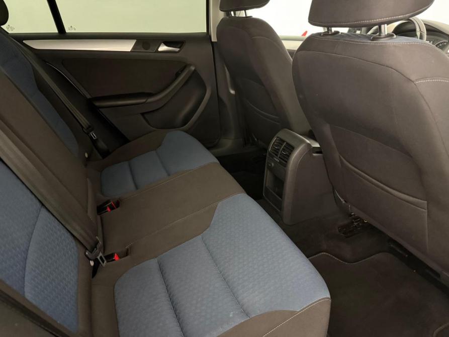 Volkswagen Jetta VI Псков  - изображение 13