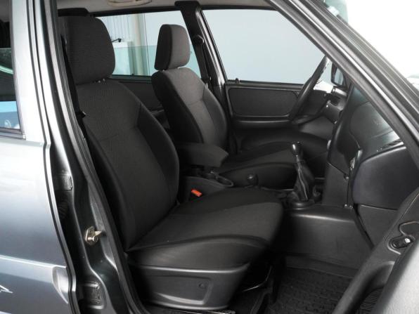 Chevrolet Niva I Рестайлинг с пробегом 2017 года, цена 730 000 рублей, 137607 км, внедорожник, Автокод Объявления