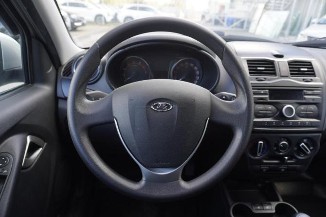 Lada (ВАЗ) Granta I Рестайлинг с пробегом 2022 года, цена 789 000 рублей, 40000 км, седан, Автокод Объявления