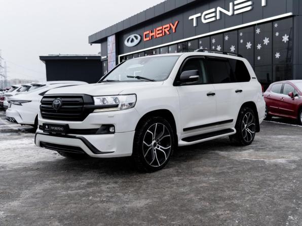 Toyota Land Cruiser 200 Series Рестайлинг 2 с пробегом 2017 года, цена 5 900 000 рублей, 197309 км, внедорожник, Автокод Объявления