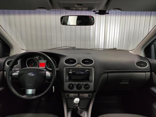 Ford Focus II Рестайлинг с пробегом 2010 года, цена 499 000 рублей, 165261 км, седан, Автокод Объявления
