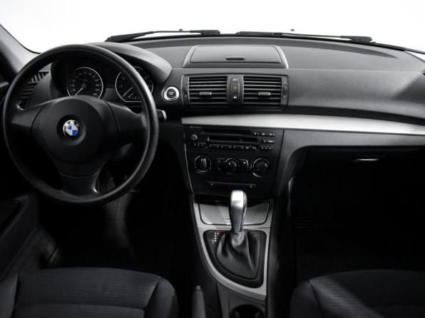 BMW 1 серии I (E81/E82/E87/E88) Рестайлинг с пробегом 2011 года, цена 990 000 рублей, 68492 км, хэтчбек, Автокод Объявления