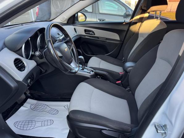 Chevrolet Cruze I Рестайлинг с пробегом 2013 года, цена 765 000 рублей, 169309 км, хэтчбек, Автокод Объявления