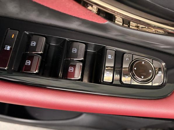 GAC M8 с пробегом 2024 года, цена 4 799 000 рублей, 17798 км, минивэн, Автокод Объявления