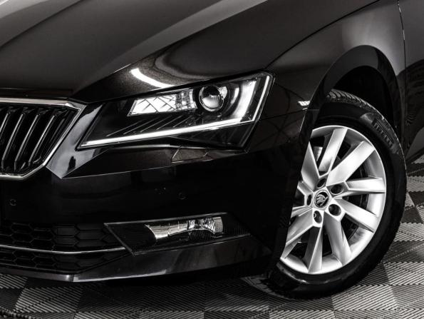 Skoda Superb III с пробегом 2017 года, цена 2 199 000 рублей, 88858 км, лифтбек, Автокод Объявления