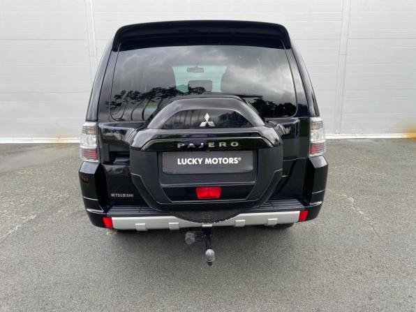 Mitsubishi Pajero IV Рестайлинг 2 с пробегом 2015 года, цена 2 474 000 рублей, 200503 км, внедорожник, Автокод Объявления