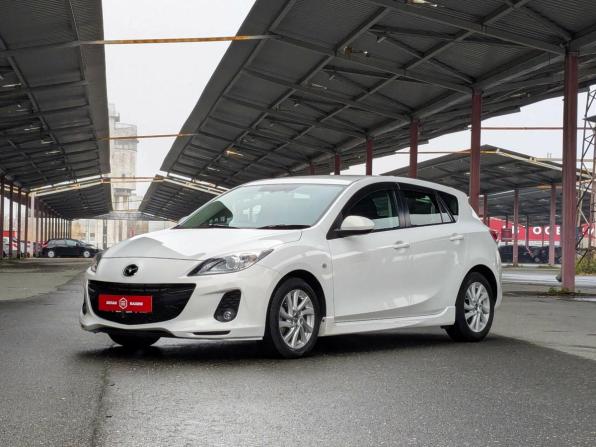 Mazda Axela II Рестайлинг с пробегом 2012 года, цена 1 049 500 рублей, 61567 км, хэтчбек, Автокод Объявления