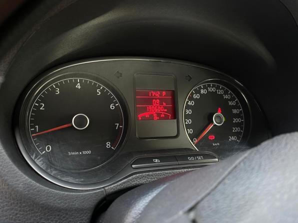 Volkswagen Polo V с пробегом 2012 года, цена 708 000 рублей, 190600 км, седан, Автокод Объявления