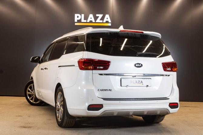 Kia Carnival III с пробегом 2018 года, цена 2 860 000 рублей, 134850 км, минивэн, Автокод Объявления
