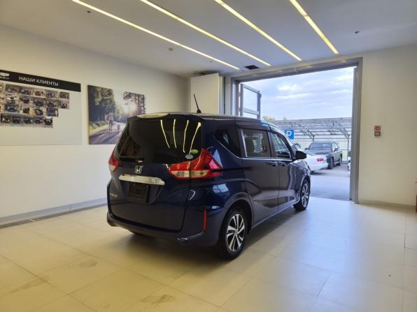Honda Freed II с пробегом 2017 года, цена 1 490 000 рублей, 68000 км, компактвэн, Автокод Объявления